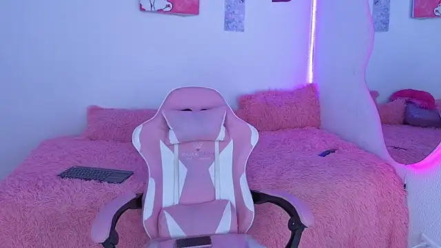 Snapshot of hime_ko1 chatting on 02.23.26 hime ko1 online show from 02.23.26