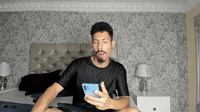 NoaahTylor online show from 03.26.26