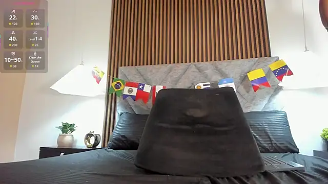 Snapshot of Kendra-Rousee chatting on 07.12.26 Kendra-Rousee online show from 07.12.26