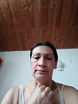 Layla Zaid online show from 04.09.26