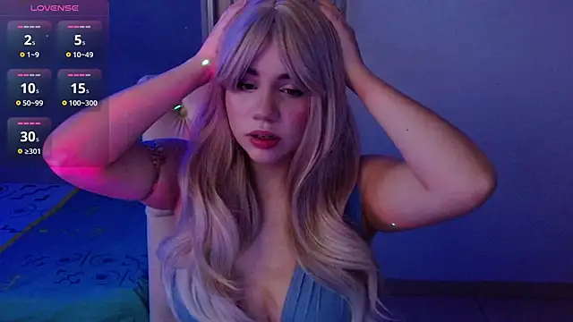 Snapshot of Scarlett_Laurent chatting on 03.04.26 Scarlett Laurent online show from 03.04.26