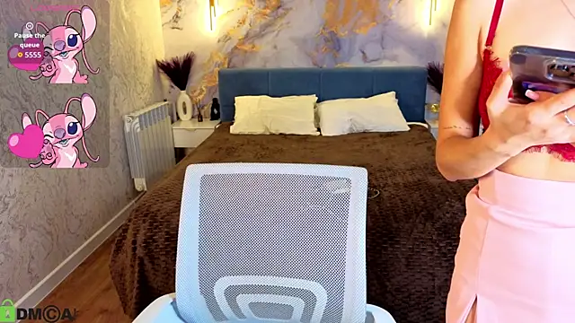 Snapshot of Silen_Tori chatting on 06.19.26 Silen Tori online show from 06.19.26