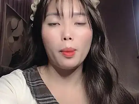 Girl-crazy1 online show from 02.26.26