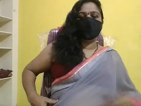 anu-reddyy online show from 04.18.26