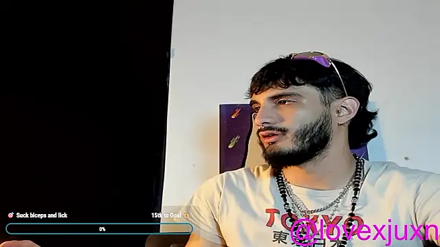 LovexJuxn8 online show from 03.05.26