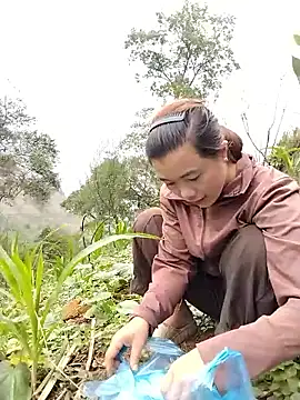 lovely-742 online show from 04.19.26