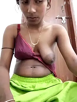 Snapshot of Sexy_Boudi650 chatting on 02.24.26 Sexy Boudi650 online show from 02.24.26