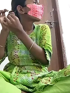 Snapshot of Sexy_Boudi650 chatting on 02.25.26 Sexy Boudi650 online show from 02.25.26