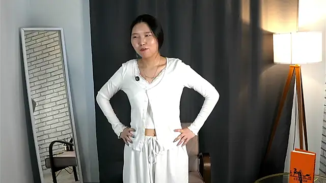 Snapshot of VernaBethke chatting on 02.15.26 VernaBethke online show from 02.15.26