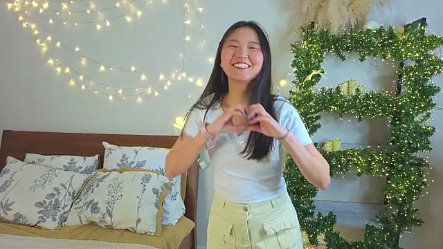 Snapshot of VernaBethke chatting on 02.18.26 VernaBethke online show from 02.18.26