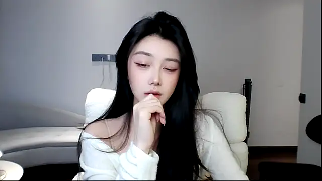 MedeLineayr online show from 03.11.26