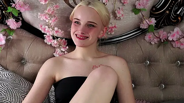 KirstinMcgeady online show from 03.27.26