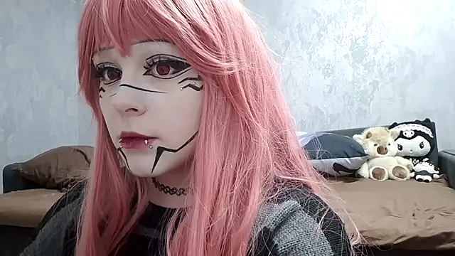 NaomiJess online show from 04.11.26