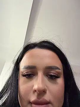 Katty Pery online show from 04.18.26