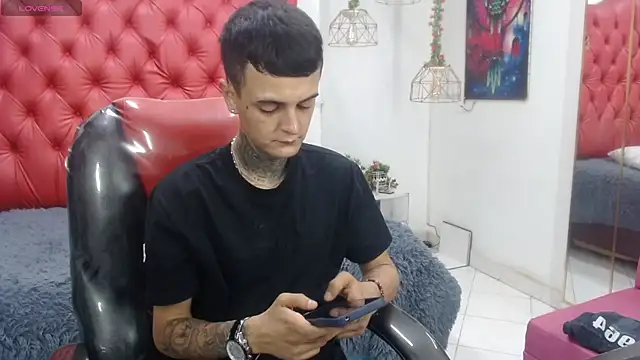 benjamin anthony online show from 04.10.26