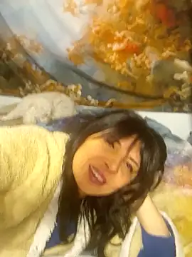 MadamBell online show from 03.05.26