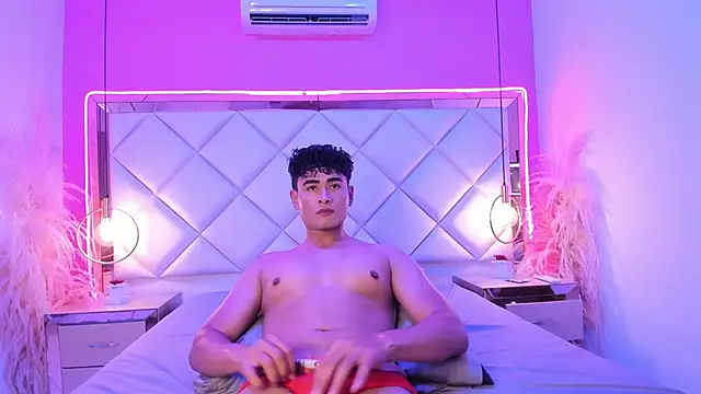 Snapshot of Bastixvontade chatting on 02.13.26 Bastixvontade online show from 02.13.26