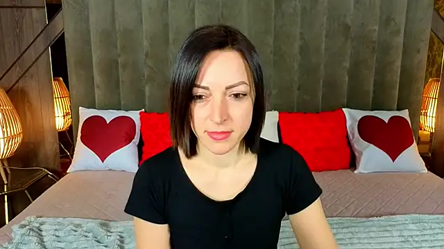 Snapshot of Daloras_lin chatting on 02.17.26 Daloras lin online show from 02.17.26