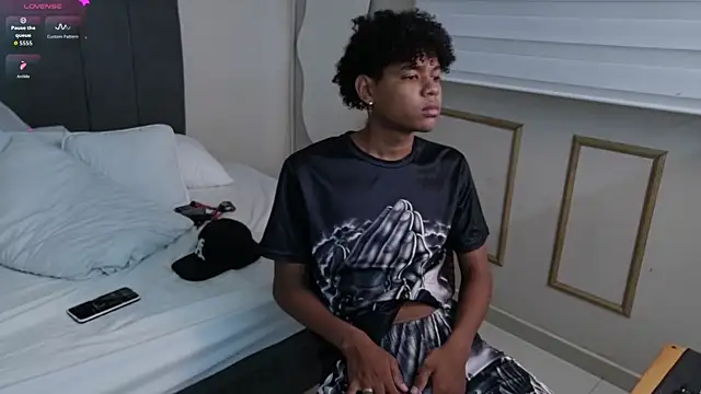 Snapshot of Twink_Alex19 chatting on 02.20.26 Twink Alex19 online show from 02.20.26