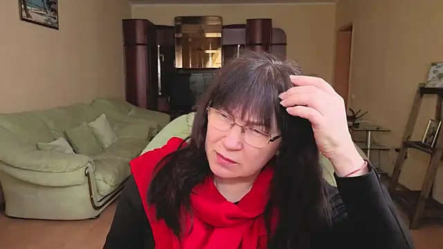 Tori Twirl online show from 02.26.26