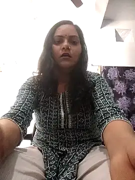 Anushka Singh0 online show from 03.27.26