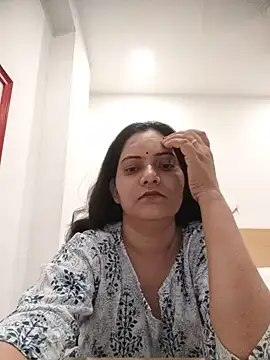 Anushka Singh0 online show from 06.04.26