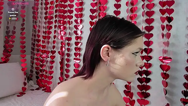 SirenBeatrice online show from 02.15.26