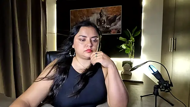 AzaraOnyx online show from 07.14.26