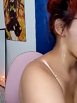 Snapshot of valeriahot_96 chatting on 03.04.26 valeriahot 96 online show from 03.04.26