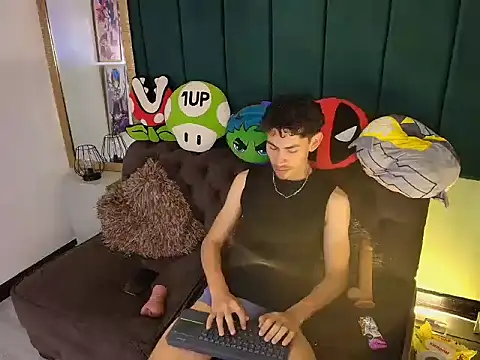 skinny jean  online show from 03.14.26