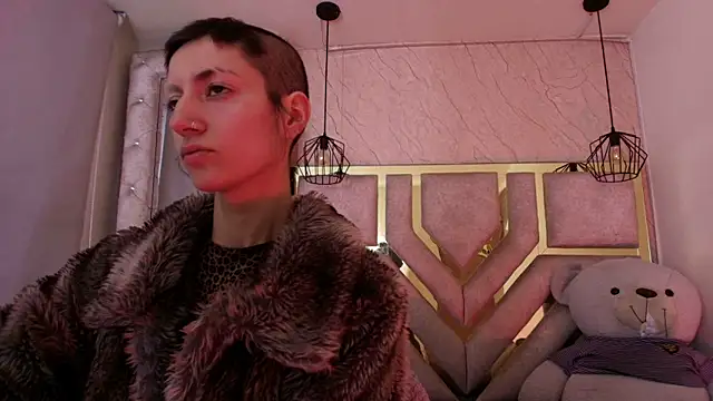 Snapshot of Fieramadame chatting on 06.04.26 Fieramadame online show from 06.04.26
