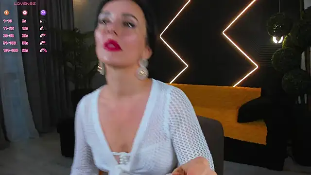 Snapshot of Shanita_moon chatting on 07.21.26 Shanita moon online show from 07.21.26