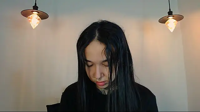 alien eyes09 online show from 02.21.26