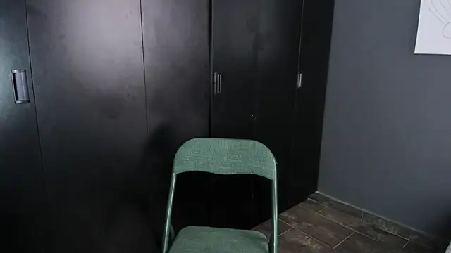 love kriss online show from 04.03.26