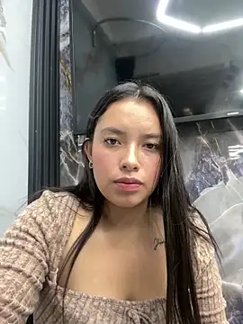 Miss Bella Flame online show from 04.16.26