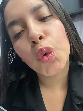 Snapshot of Miss_Bella_Flame chatting on 06.02.26 Miss Bella Flame online show from 06.02.26