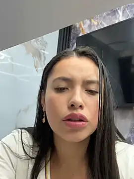 Snapshot of Miss_Bella_Flame chatting on 07.03.26 Miss Bella Flame online show from 07.03.26