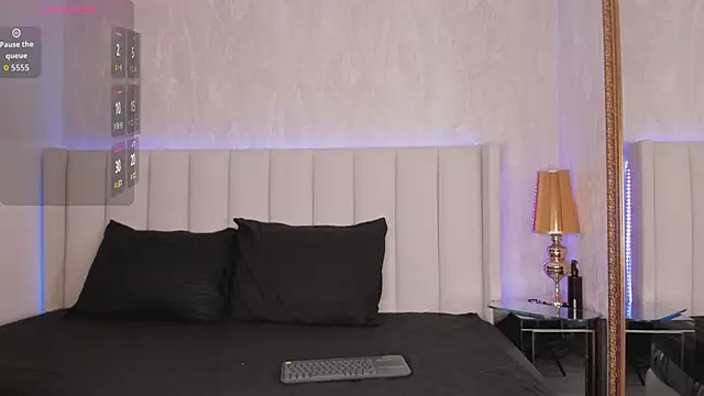 angelina honey  online show from 02.26.26