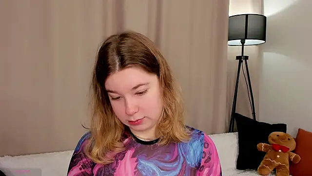 MaraaSwan online show from 02.25.26