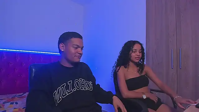 Snapshot of sky_honey chatting on 02.13.26 sky honey online show from 02.13.26