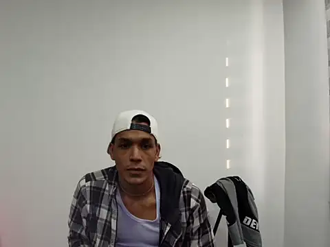 DollsKiara online show from 04.18.26