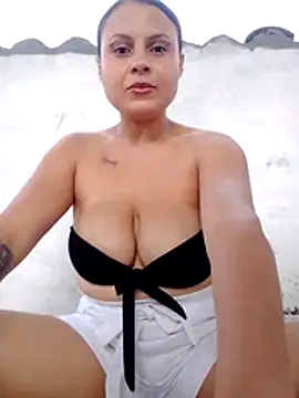 tiifany lopez online show from 04.06.26