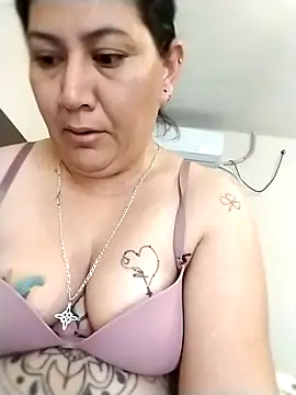 Snapshot of Arely_Sweet chatting on 02.17.26 Arely Sweet online show from 02.17.26