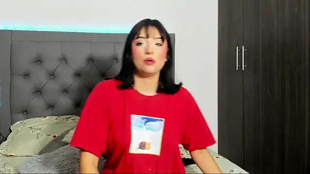 ImEmily   online show from 04.18.26