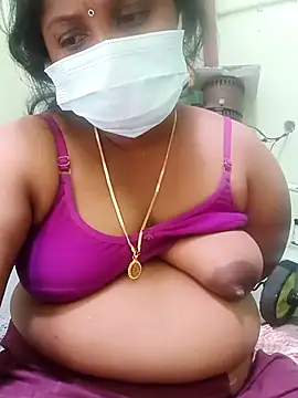 Snapshot of tamilkaviya431 chatting on 03.04.26 tamilkaviya431 online show from 03.04.26