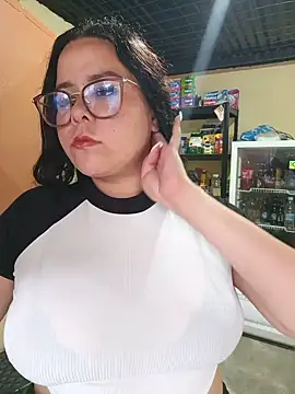 Snapshot of Blanquita_vip chatting on 07.11.26 Blanquita vip online show from 07.11.26