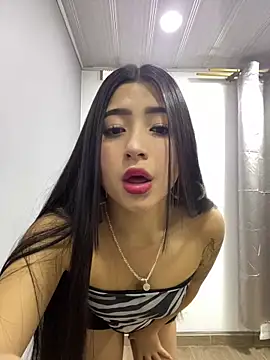 Snapshot of Miss_isakovaa chatting on 02.15.26 Miss isakovaa online show from 02.15.26