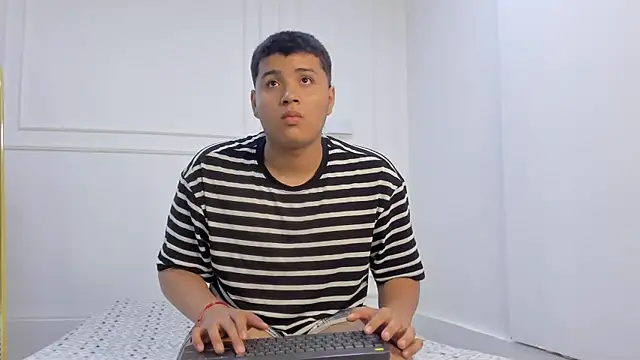 Snapshot of lalitopp chatting on 03.12.26 lalitopp online show from 03.12.26