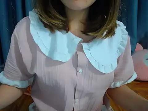 Snapshot of Lunababty chatting on 03.03.26 Lunababty online show from 03.03.26