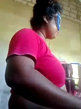 Snapshot of shanaya-baby77 chatting on 02.24.26 shanaya-baby77 online show from 02.24.26